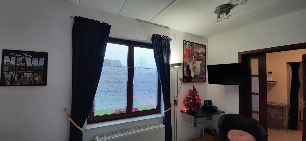 Le Broctia Rose Daire Namur Dış mekan fotoğraf