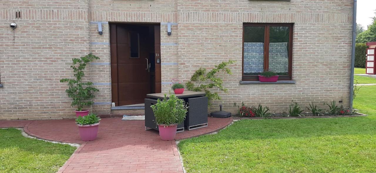 Le Broctia Rose Daire Namur Dış mekan fotoğraf