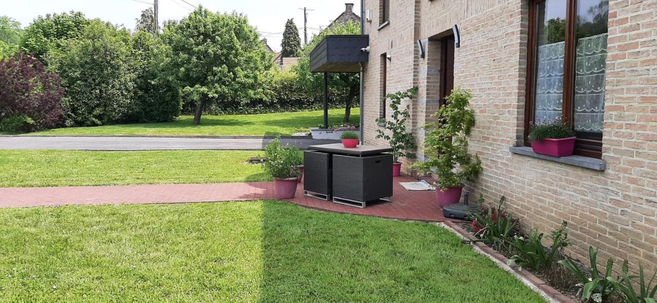 Le Broctia Rose Daire Namur Dış mekan fotoğraf